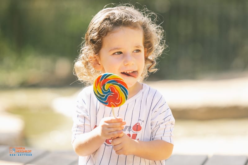 רגע לפני שהבייבי שלנו נהפך מפעוט לגבר קטנטן ניצור מזכרת בלתי נשכחת מהשיער שעוד רגע ונגזר.