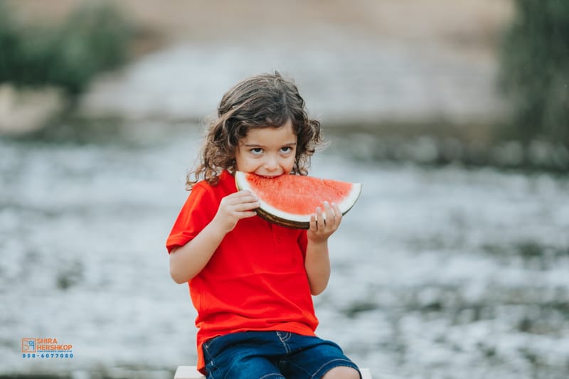 רגע לפני שהבייבי שלנו נהפך מפעוט לגבר קטנטן ניצור מזכרת בלתי נשכחת מהשיער שעוד רגע ונגזר.