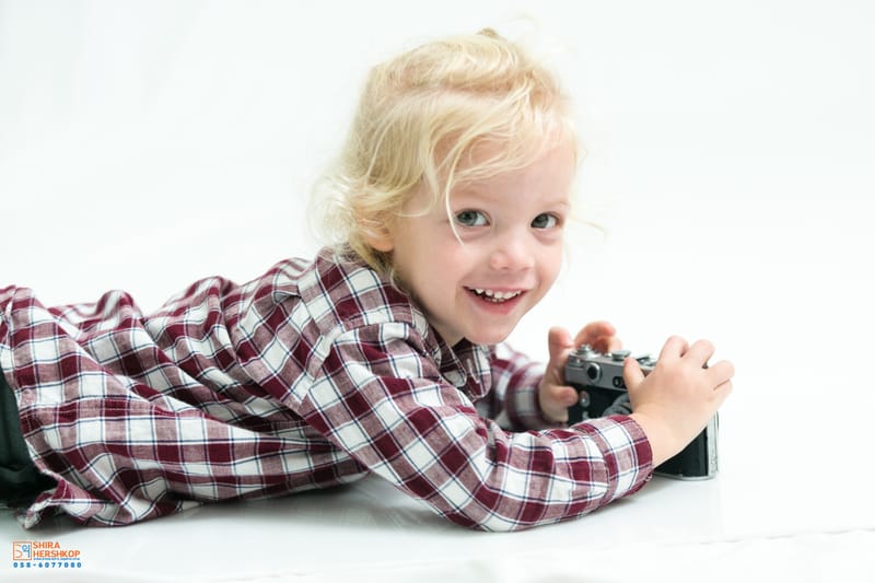 רגע לפני שהבייבי שלנו נהפך מפעוט לגבר קטנטן ניצור מזכרת בלתי נשכחת מהשיער שעוד רגע ונגזר.