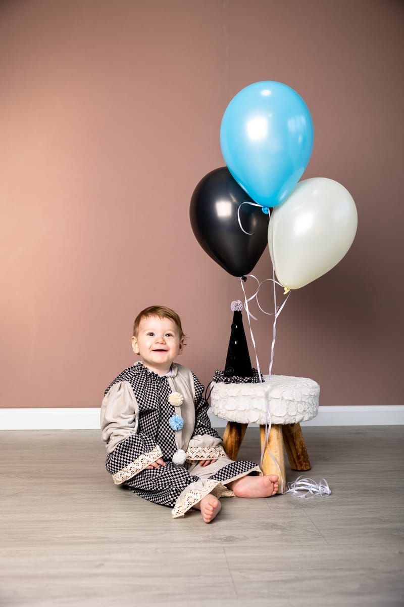 חשבתם , השקעתם וקניתם תחפושות מקוריות?! זה הזמן לתעד!!