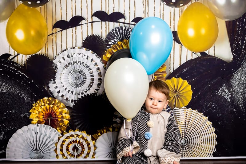 חשבתם , השקעתם וקניתם תחפושות מקוריות?! זה הזמן לתעד!!