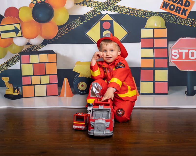 חשבתם , השקעתם וקניתם תחפושות מקוריות?! זה הזמן לתעד!!