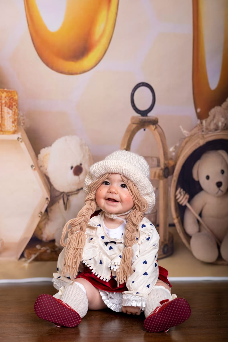 חשבתם , השקעתם וקניתם תחפושות מקוריות?! זה הזמן לתעד!!