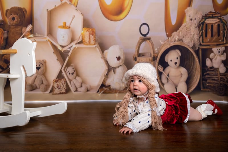 חשבתם , השקעתם וקניתם תחפושות מקוריות?! זה הזמן לתעד!!