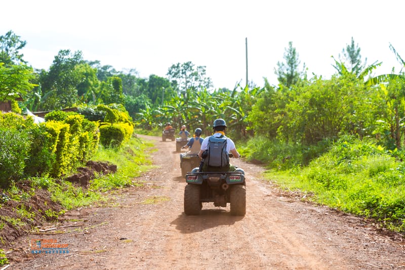 טיולי ספארי - קניה ואוגנדה 