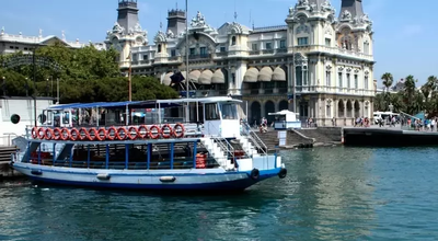 Las Golondrinas boat trips in Barcelona