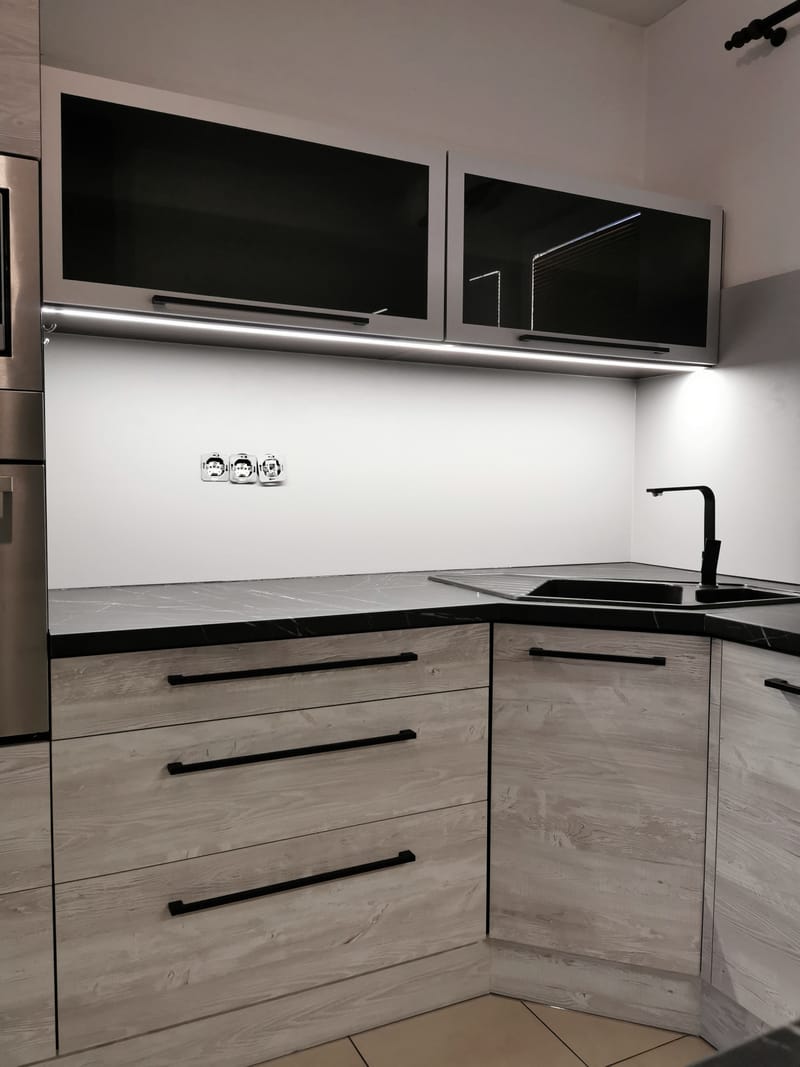 Rekonstrukce stávající kuchyně 👍