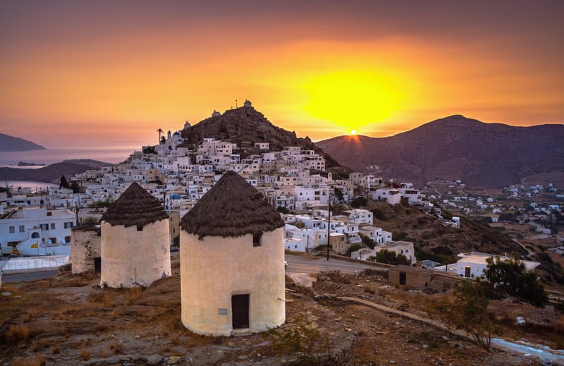 5 REASONS TO VISIT IOS ISLAND IN 2024