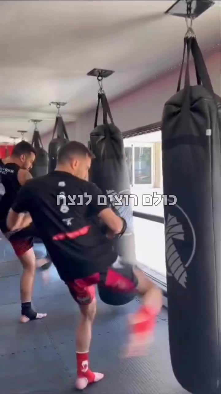 סרטוני שיווק לאור מנהל מכון ג'ו ג'יטסו