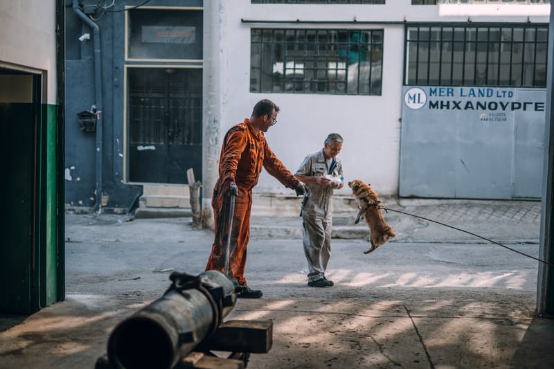 A stroll through the last remaining metal workshops in the Drapetsona area