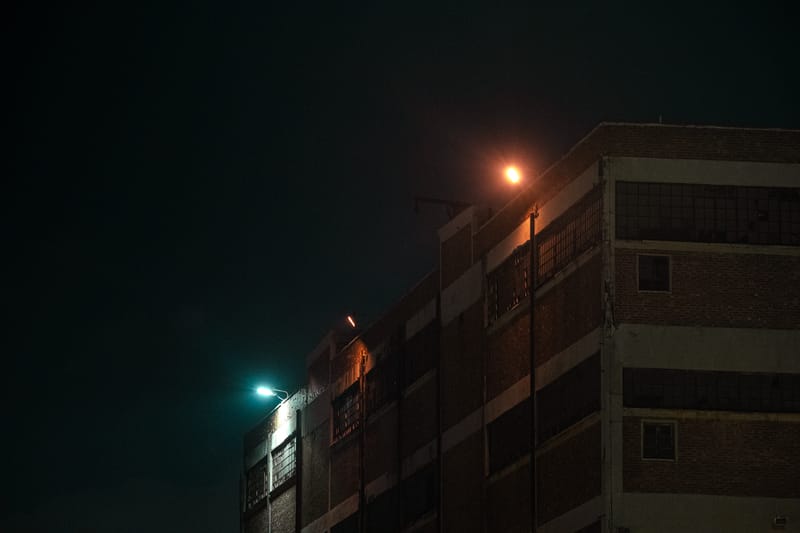 When light falls the last ships depart and the port transforms...