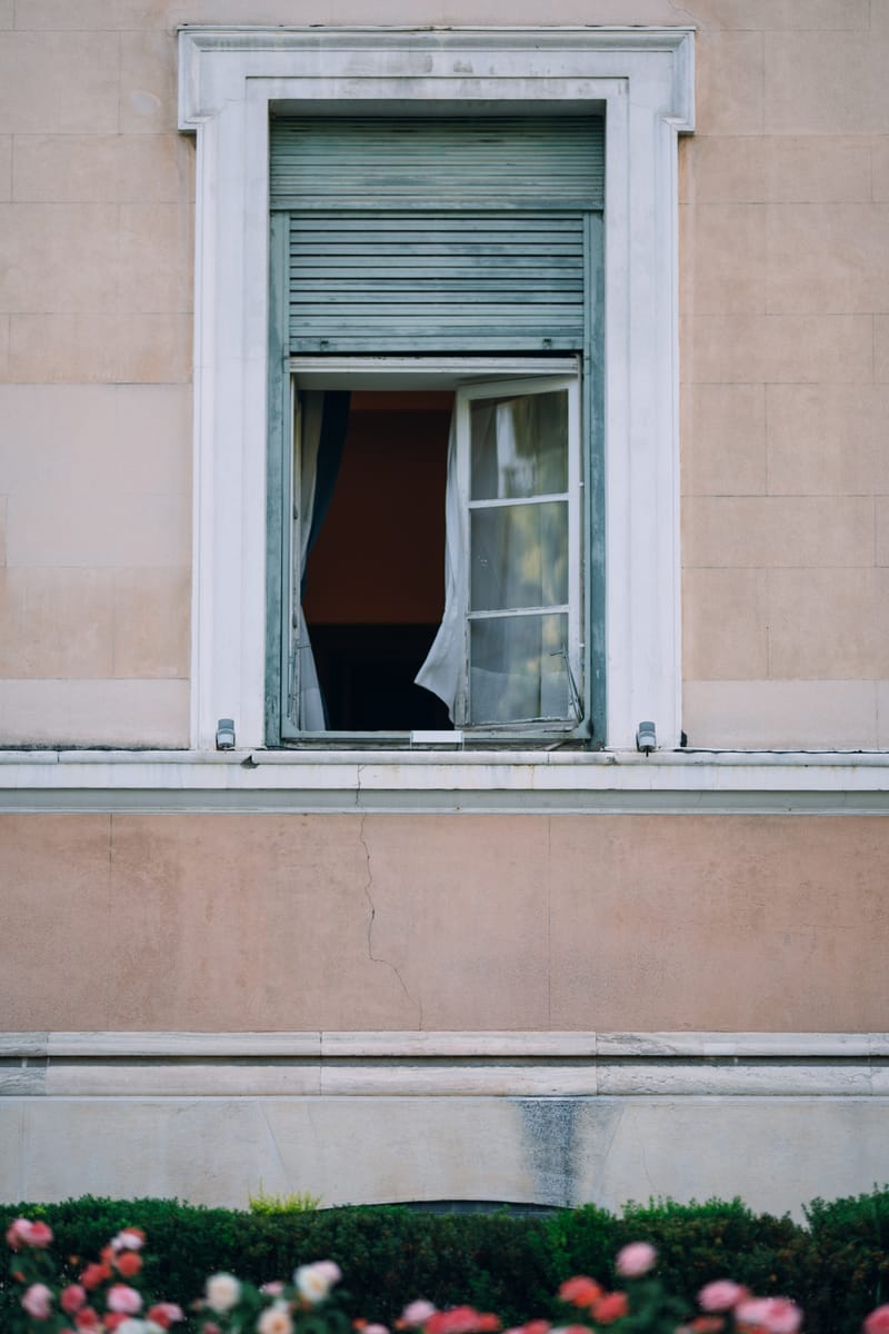 A walk through the vast parliametn building and its hidden chambers