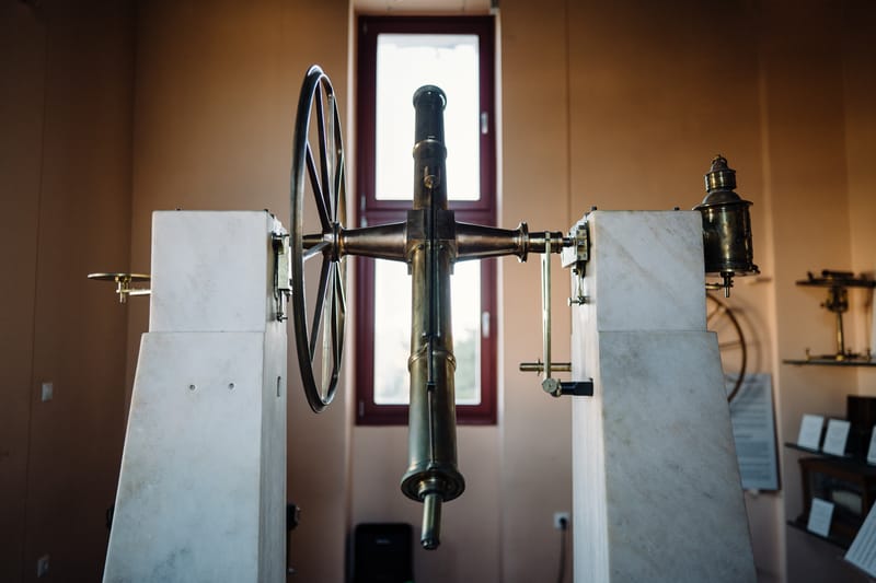 Where Athenians tracked time and stars