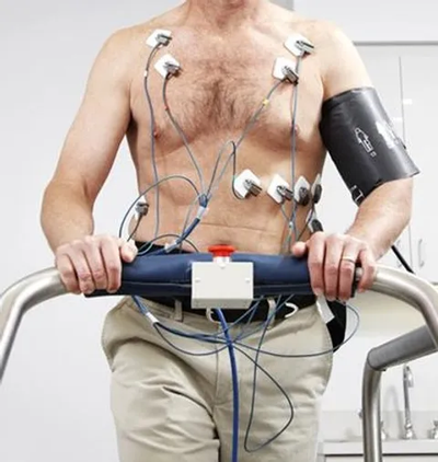 Quais são as informações obtidas com o teste ergométrico, também chamado de teste de esforço?