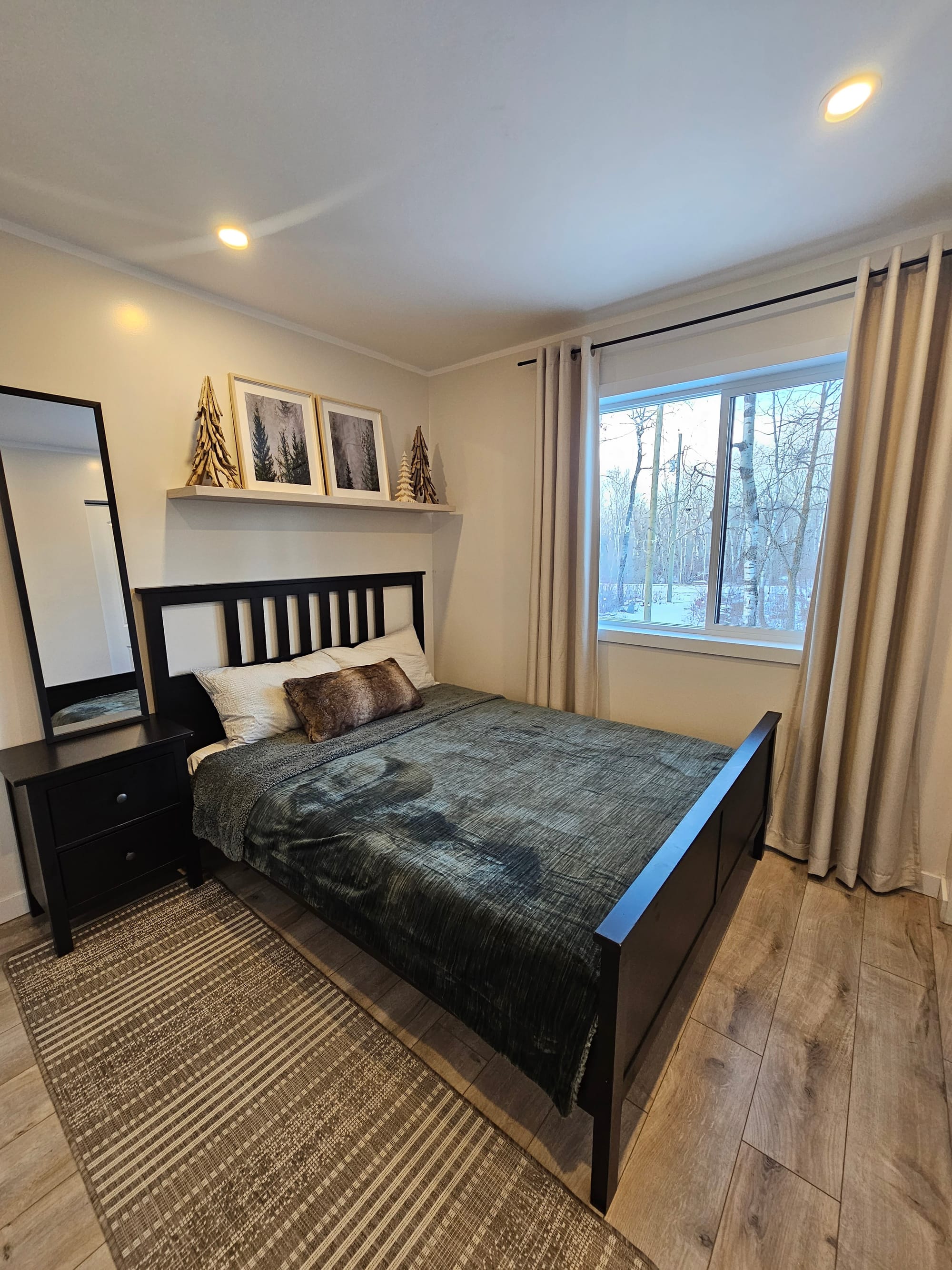 BEDROOM 3