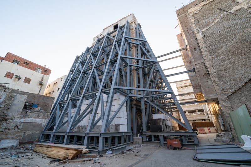 تـدعيم المبانـي التاريخية بجدة 