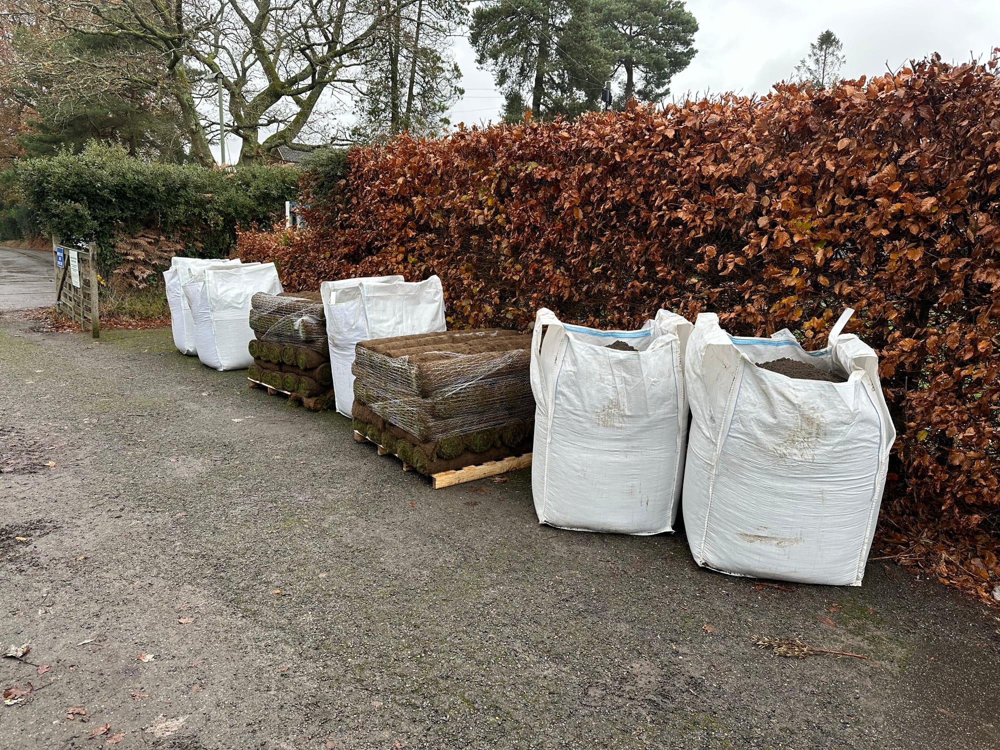 Bowls Green Edge Reinforcement, Installation & Levelling (Surrey)