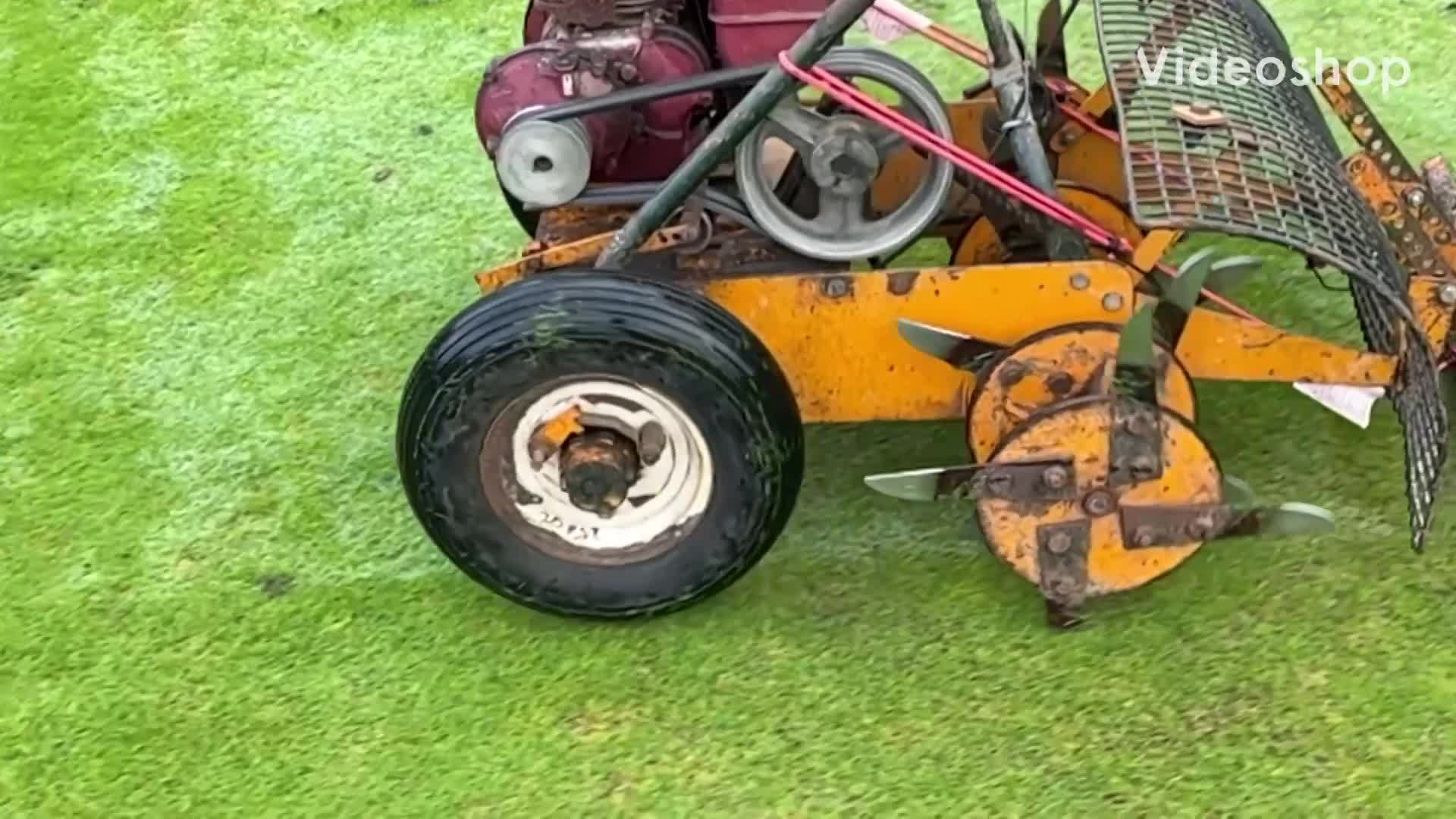 Close Up Slit Tine Aeration