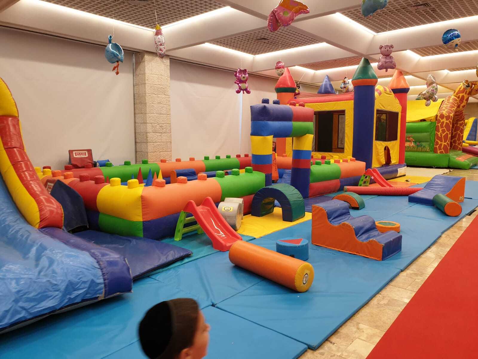 מתחם ג'ימבורי לגו
