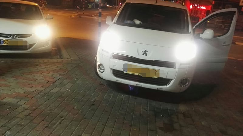 החלפת מנורות