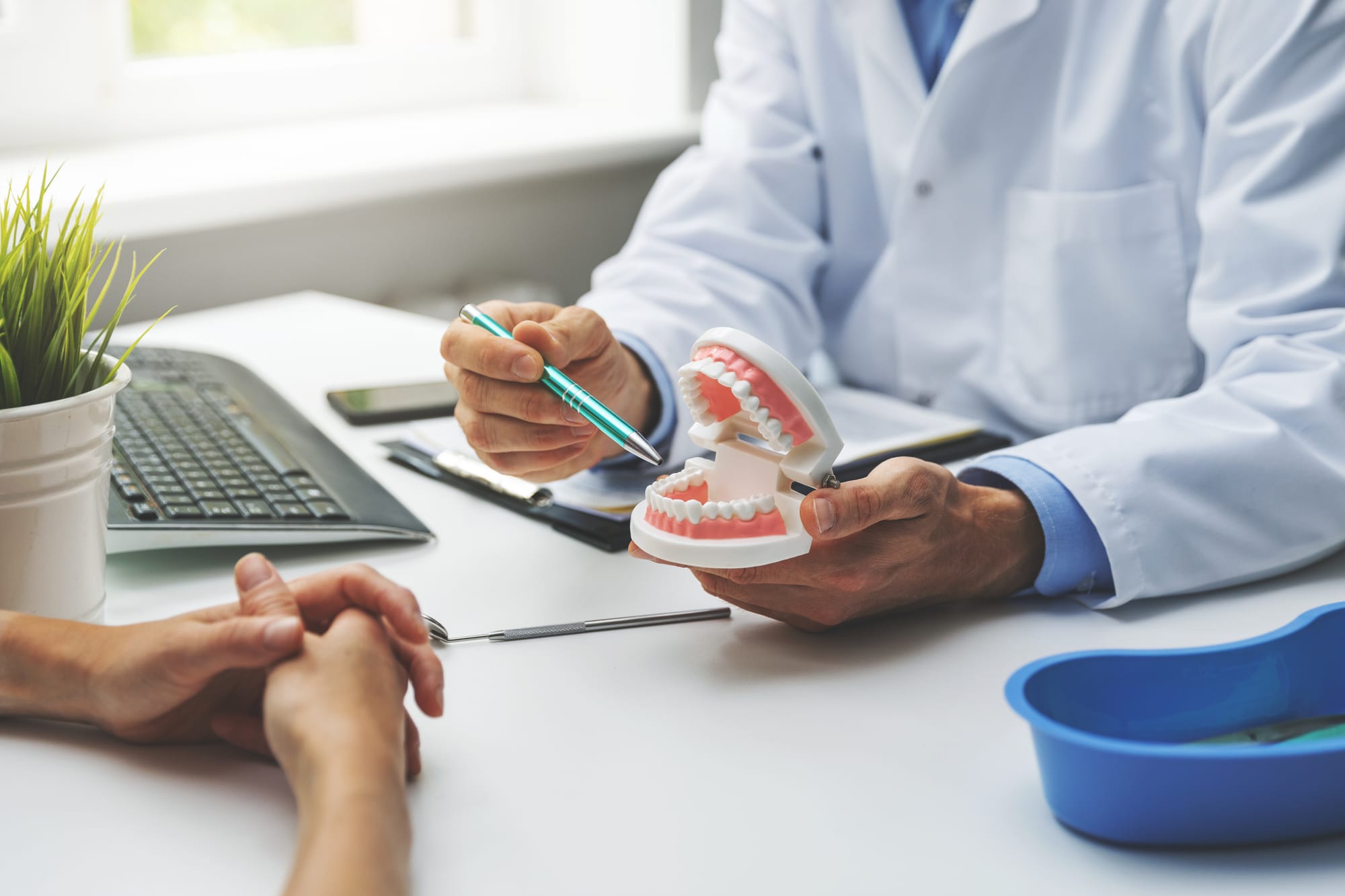 10 Easy Tips for Improving Your Oral Health