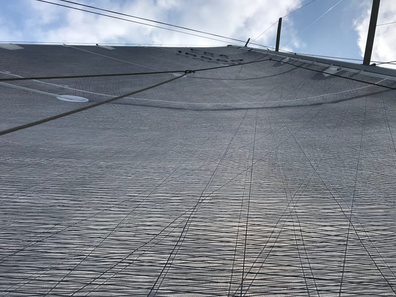 GRAND VOILE / MEMBRANE