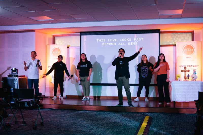 Session coverage for feast dubai.