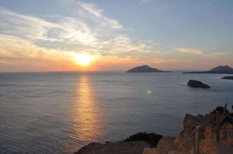 TOP 3 REASONS TO VISIT SOUNIO AND ITS SURROUNDINGS
