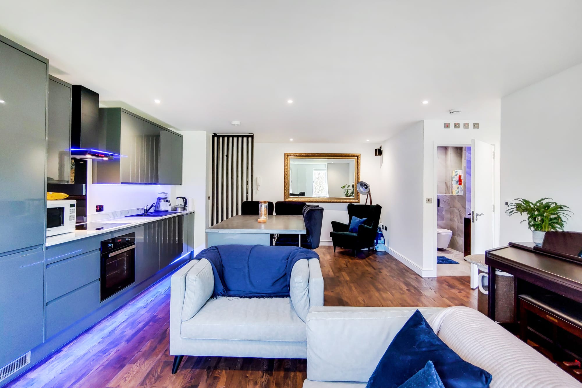 KEW GARDENS - Amelia House