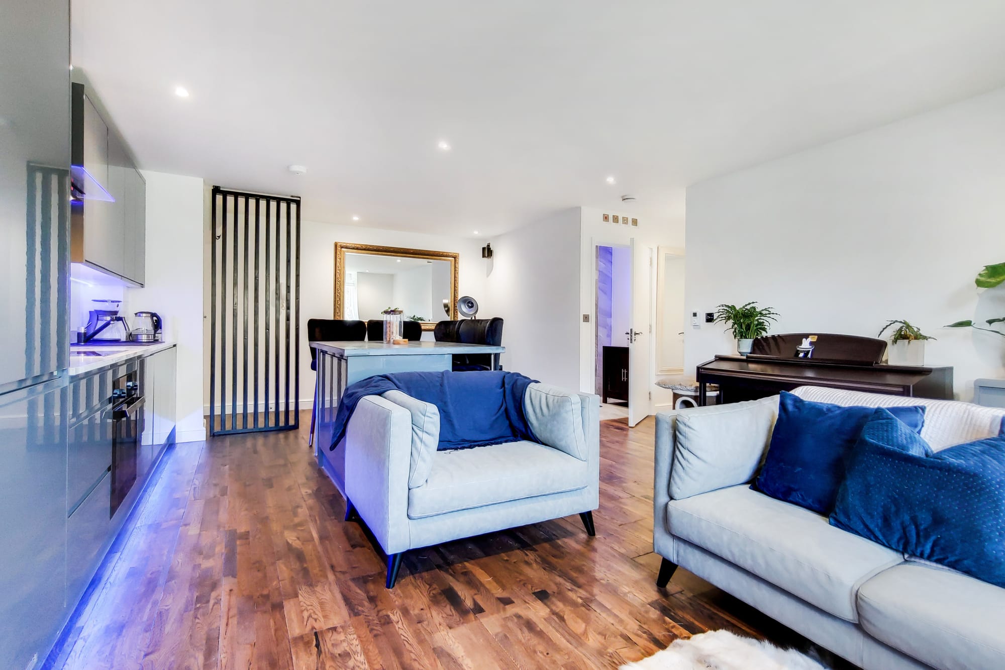 KEW GARDENS - Amelia House