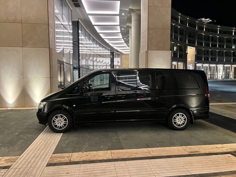 NOLEGGIO GIORNALIERO CON CONDUCENTE