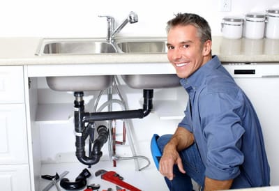 Top 6 Signs That Indicate It's Time to Hire a Professional Plumber