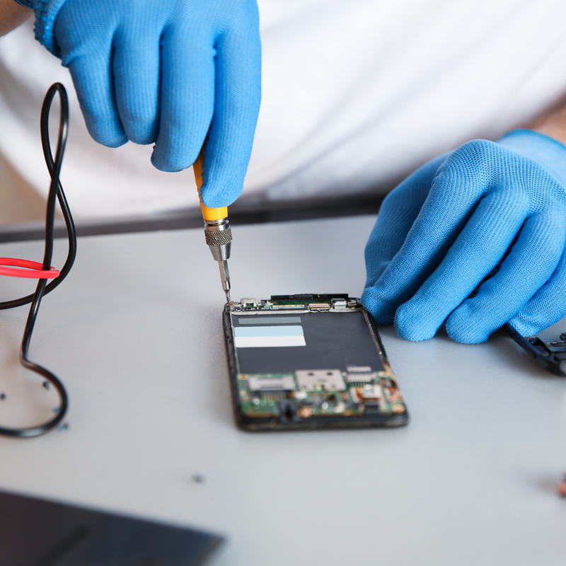 صيانة واصلاح الهواتف