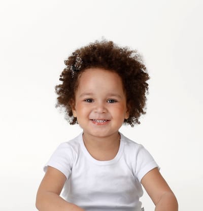 BEATRIZ LAMOUNIER: A PEQUENA GIGANTE NOS PALCOS DE BRASÍLIA