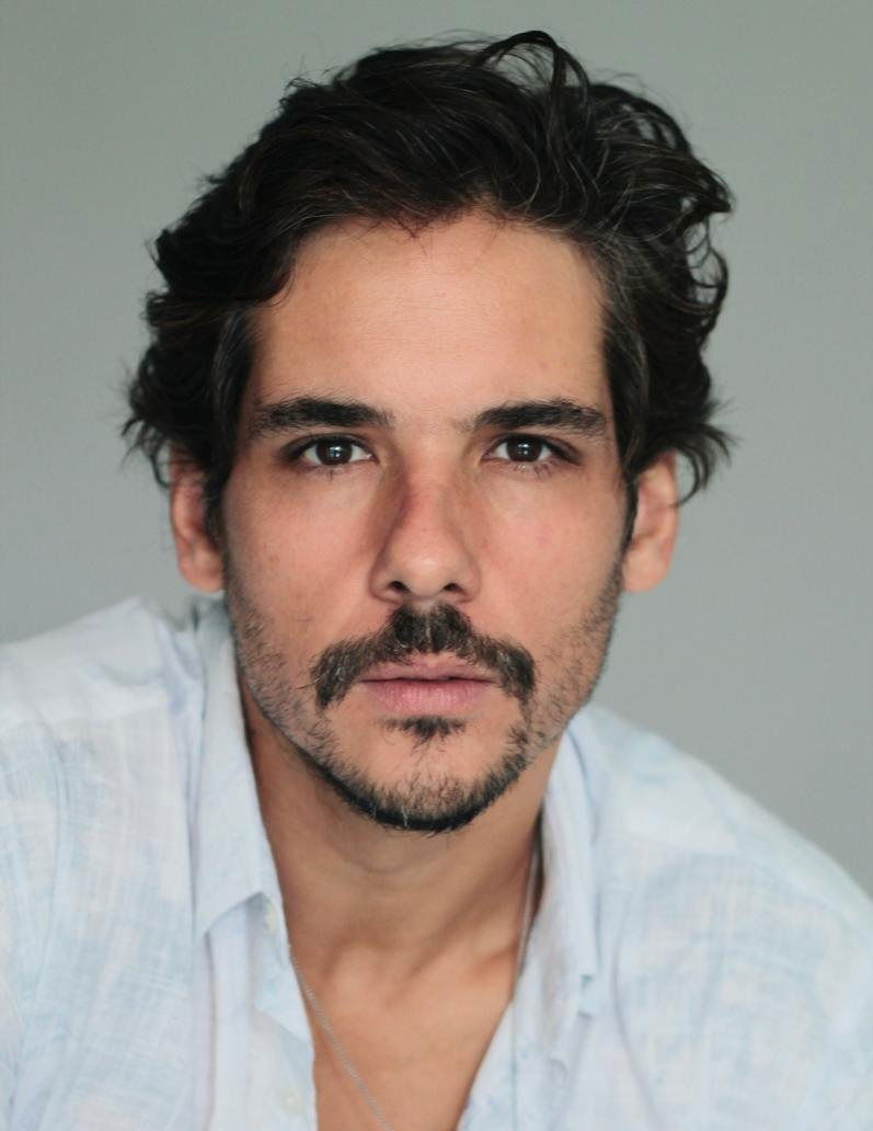 O TALENTO E A VERSATILIDADE DE MARCO LOBO