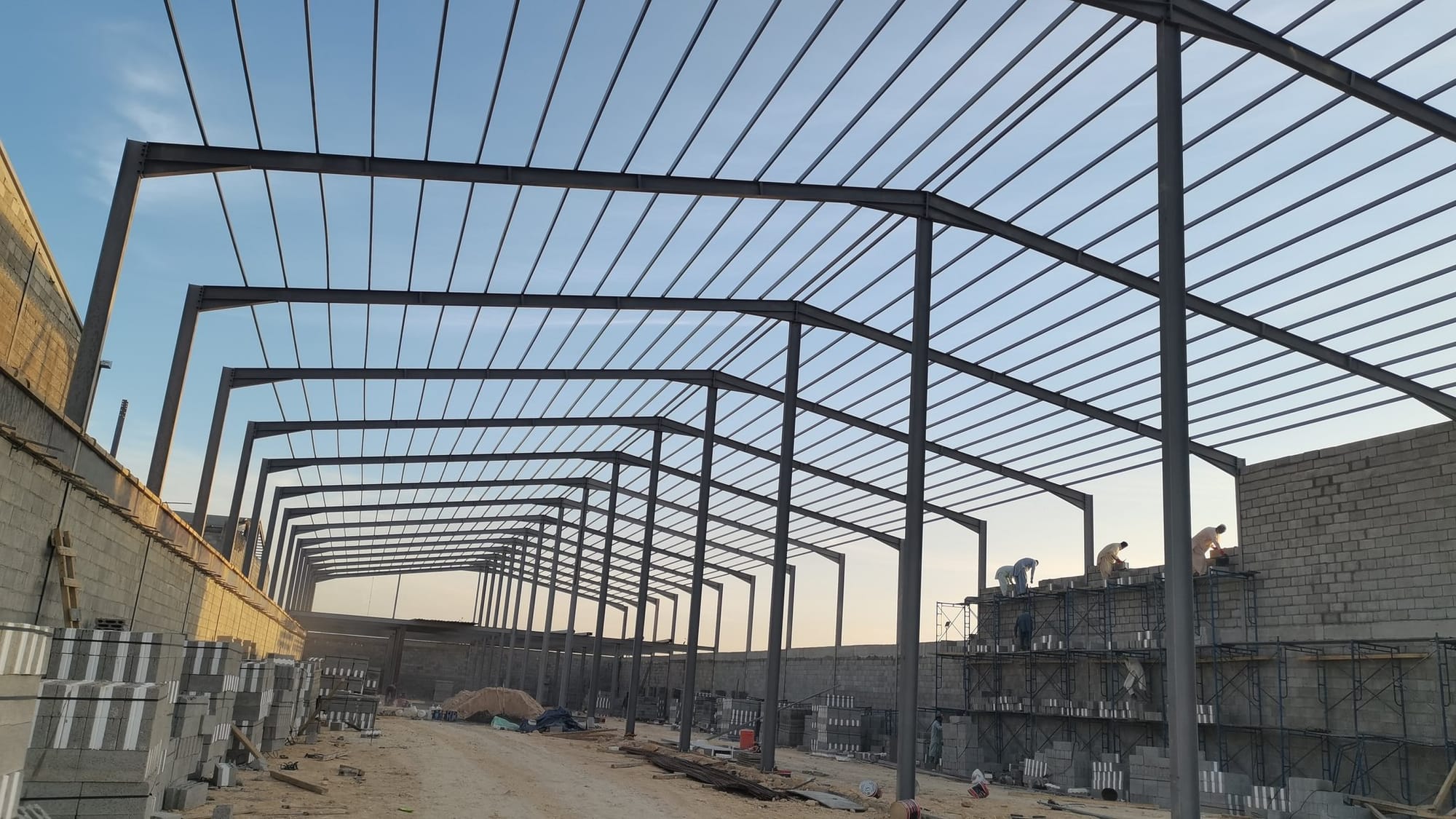 شركة بناء هناجر ومستودعات باسعار رخيصة - جدة 0551095970