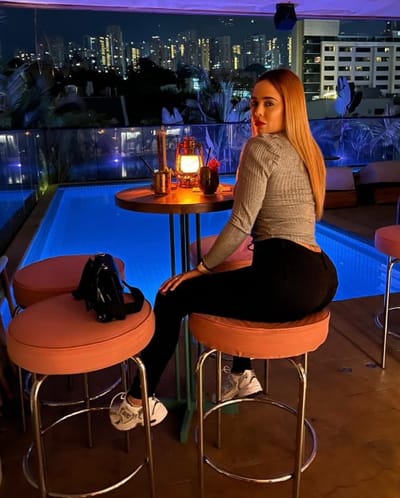 Ahmedabad Escorts | High Profile Ahmedabad Escort Service 24/7
