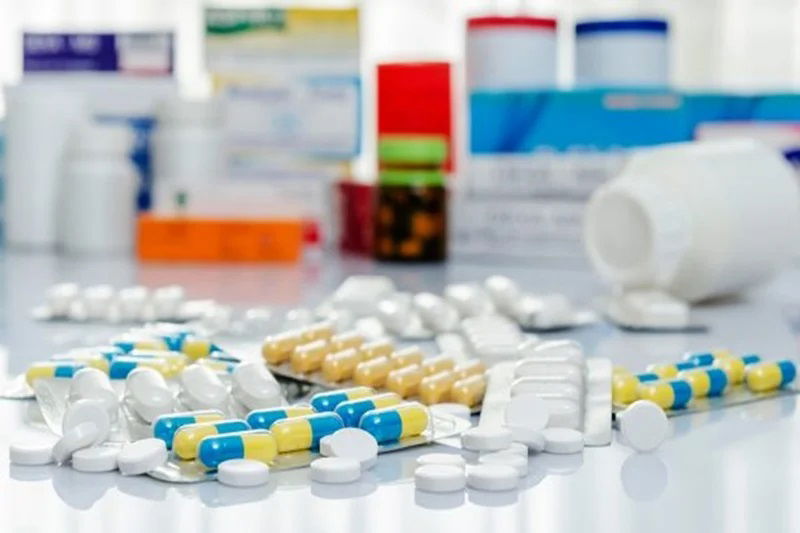 MEDICAMENTOS REFERÊNCIA