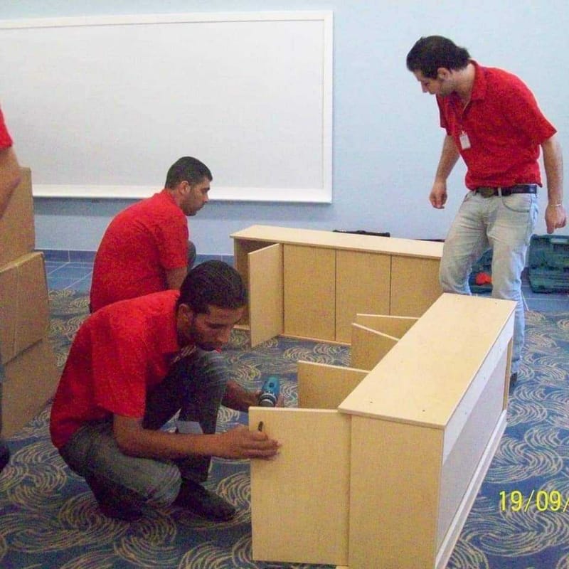 فك وتركيب وتغليف الاثاث