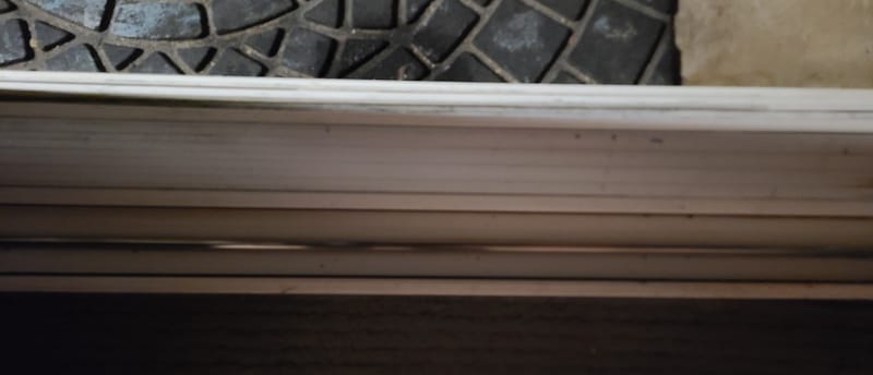 Track and screen cleaning