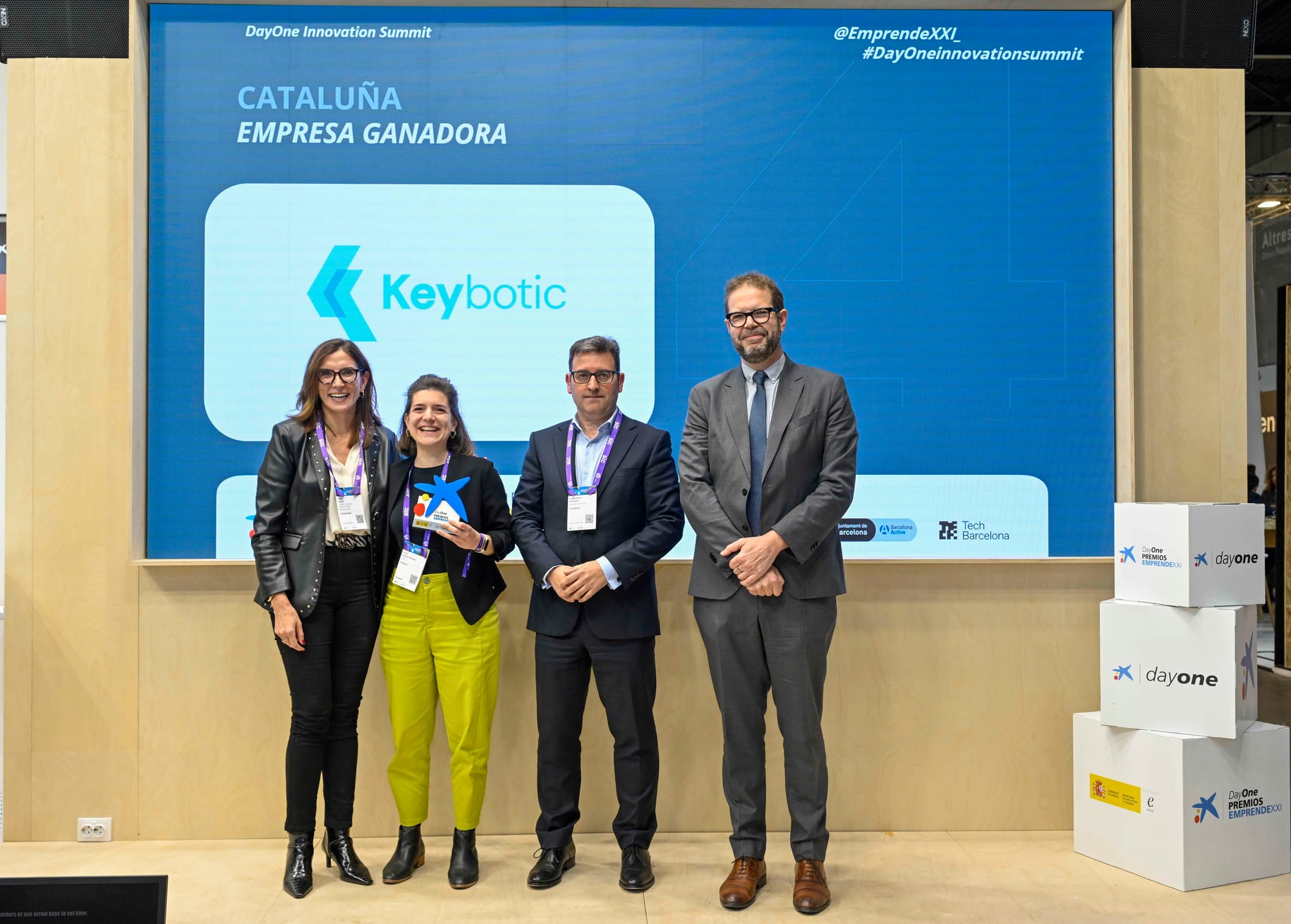 Los Premios EmprendeXXI reconocen el perro robot de Keybotic