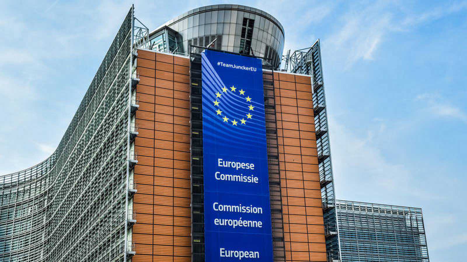 Bruselas culmina la regulación de los grupos de empresas de servicios de inversión