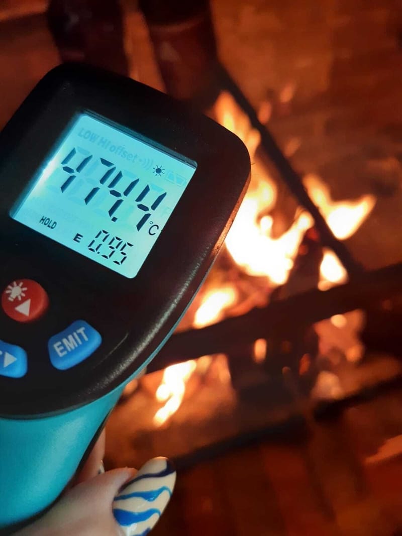 La huella entre las llamas