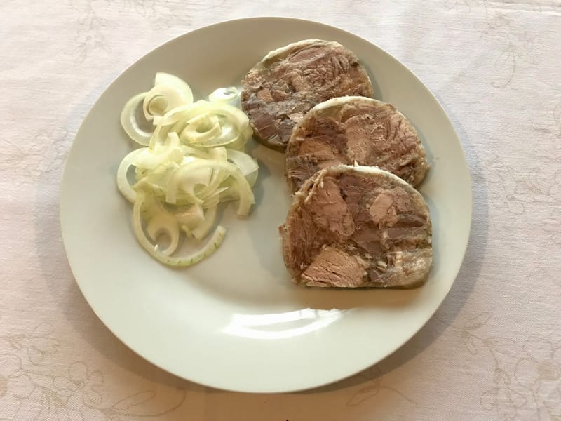 NAŠE TLAČENKA