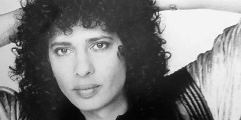 שישי תרבותי - לגעת ברוח עם יזהר כהן