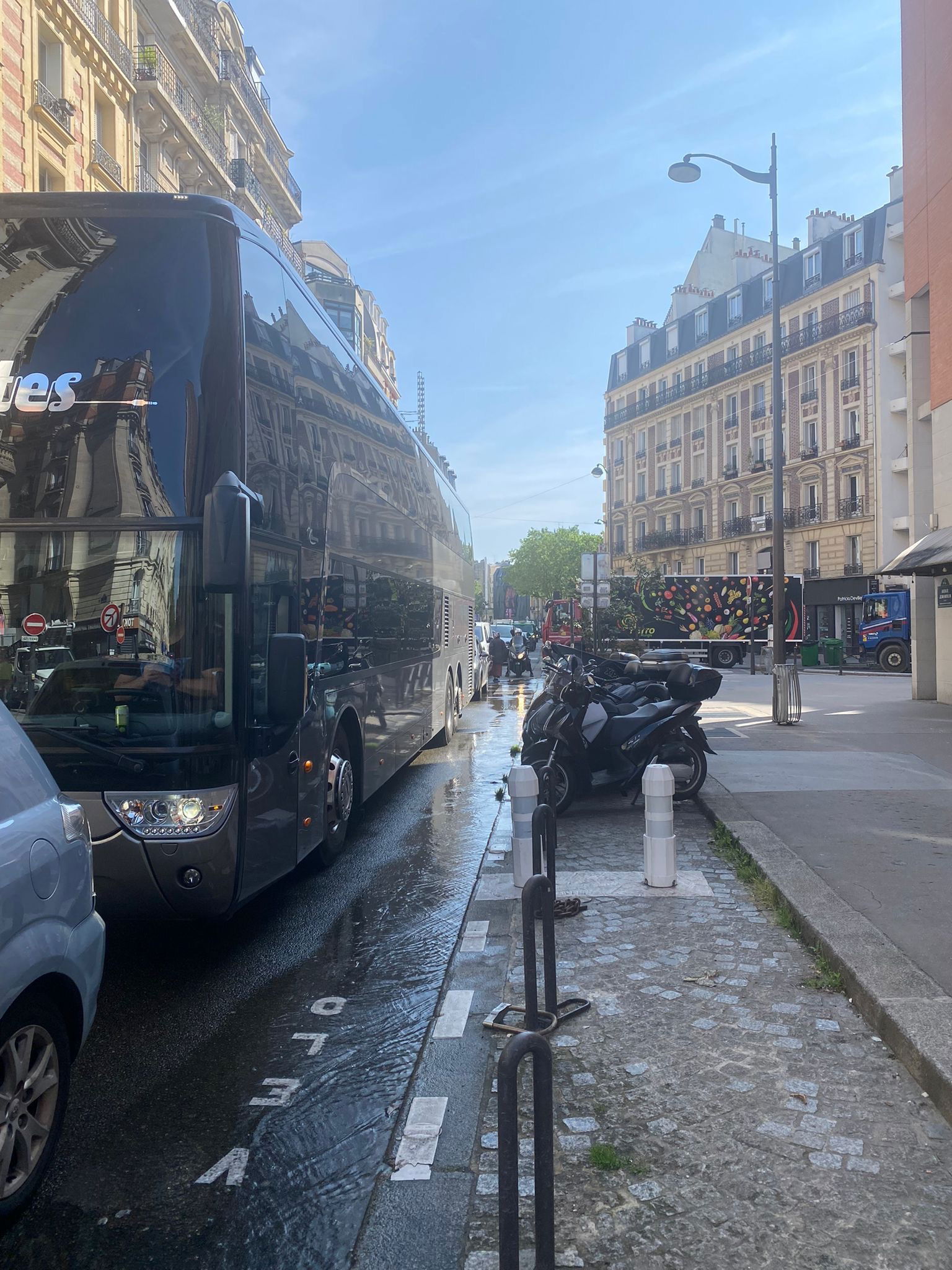 Lundi 3 juin : 11h10