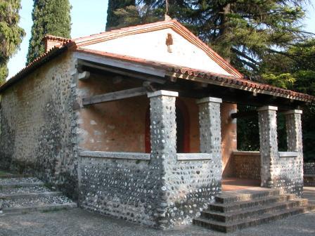 CHIESETTA DI SAN BARTOLOMEO A POVE DEL GRAPPA