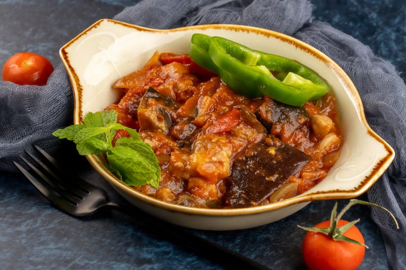 طبق مسقعه