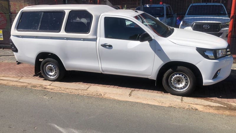 TOYOTA HILUX 2,4 GD6