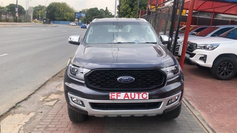 Ford : Everest 2.2 XLT Auto